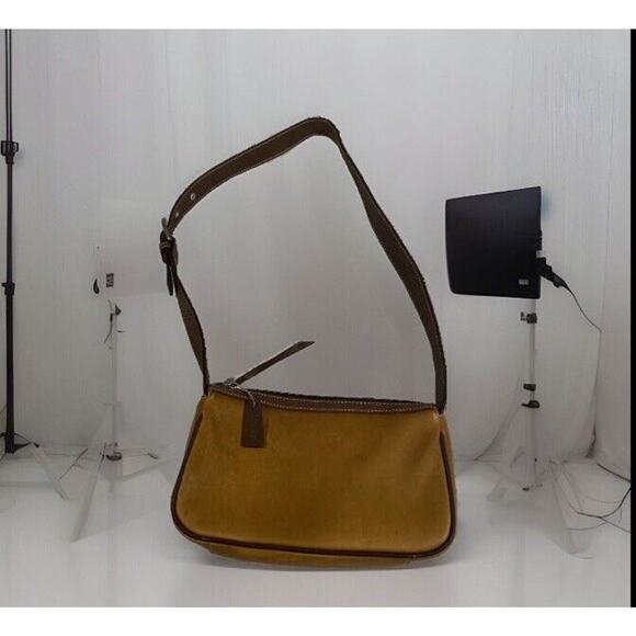 tignanello Leather hand bag 10” x‎ 6” brown - Picture 1 of 9